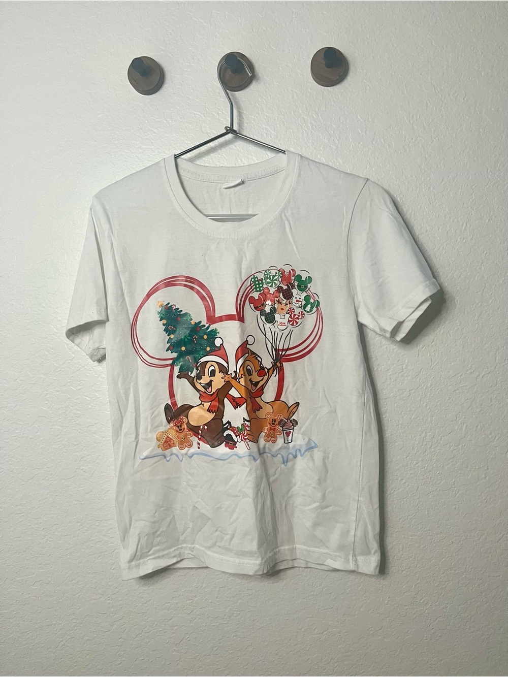 Amazon White Chip 'n' Dale Holiday Graphic Tee
